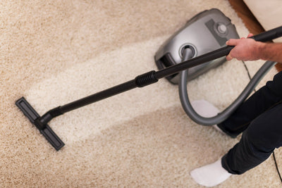 How to Dry Wet Carpets?
