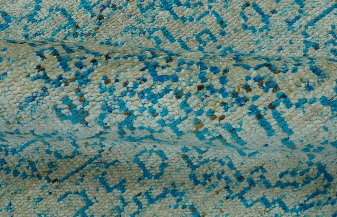 Antique Design 5x8 Blue and Beige Traditional Hand knotted wool rug