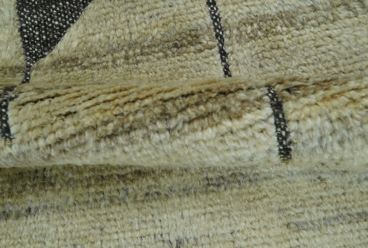Custom Made Contemporary Design Black And Beige Hand knotted wool Area Rug - The Rug Decor