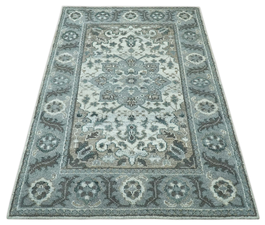 Gray and Ivory Traditional Heriz Hand Knotted 5x8 wool area rug - The Rug Decor