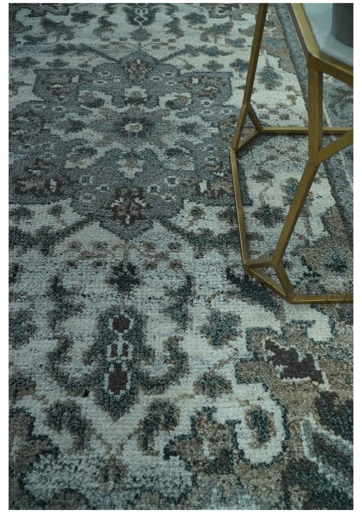 Gray and Ivory Traditional Heriz Hand Knotted 5x8 wool area rug - The Rug Decor