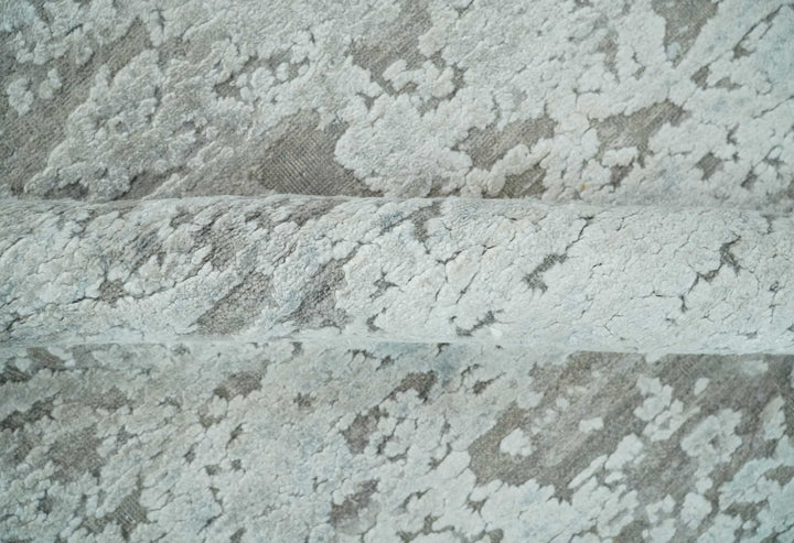 Hand Carved Texture Modern abstract Silver and Gray Hand Knotted 8x10 wool and Art Silk Area Rug - The Rug Decor