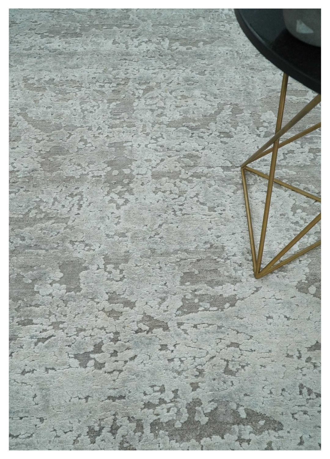 Hand Carved Texture Modern abstract Silver and Gray Hand Knotted 8x10 wool and Art Silk Area Rug - The Rug Decor