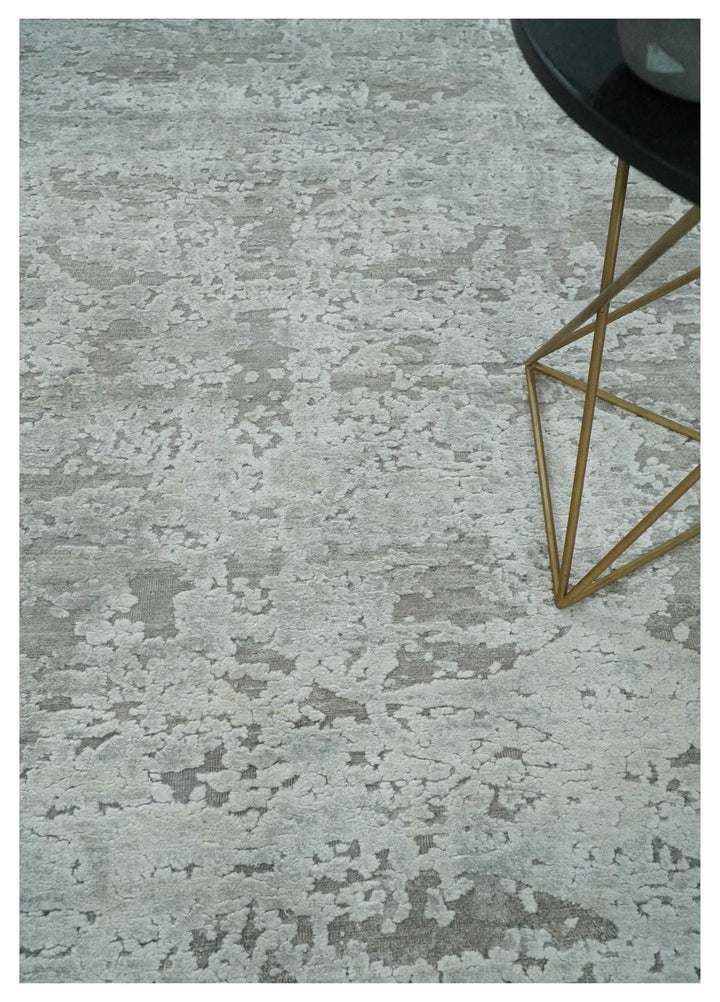 Hand Carved Texture Modern abstract Silver and Gray Hand Knotted 8x10 wool and Art Silk Area Rug - The Rug Decor