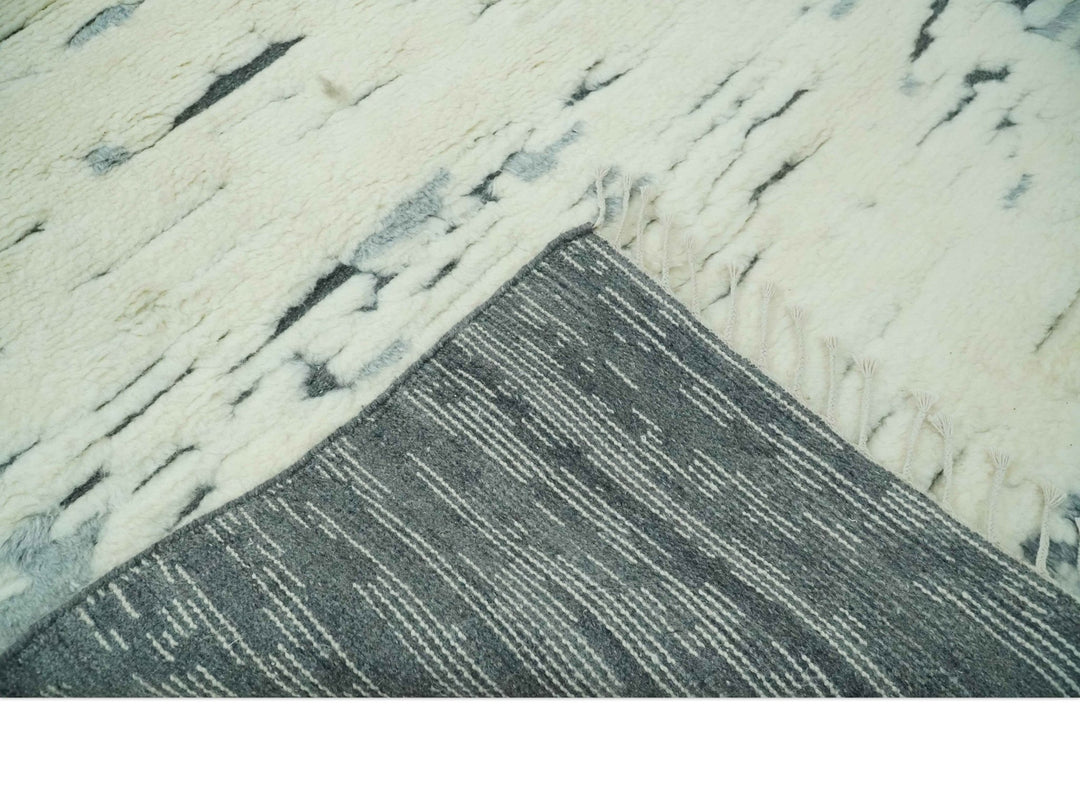 Modern Abstract Beige and Gray Hand Knotted Moroccan Style Plush Pile 5x8 wool Rug - The Rug Decor