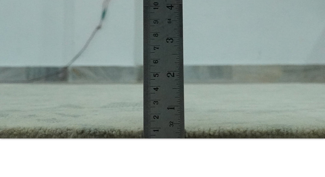 Modern Abstract Gray, Green and Silver Hand loom 4.6x6.6 wool and Art Silk Area Rug - The Rug Decor