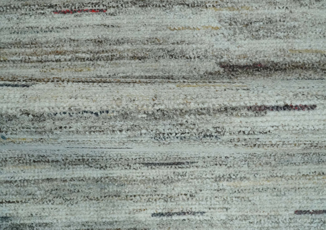 Modern Abstract Silver, Gray and Charcoal Dari 5x8 Pet yarn Area Rug - The Rug Decor