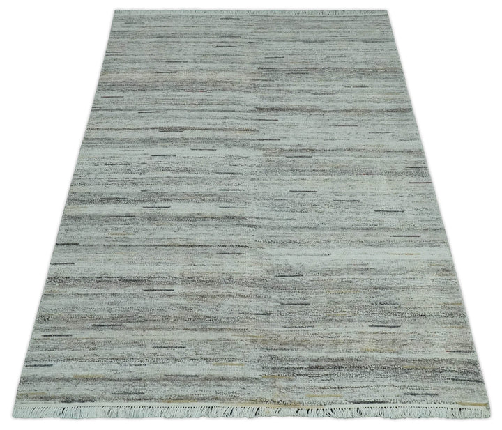 Modern Abstract Silver, Gray and Charcoal Dari 5x8 Pet yarn Area Rug - The Rug Decor