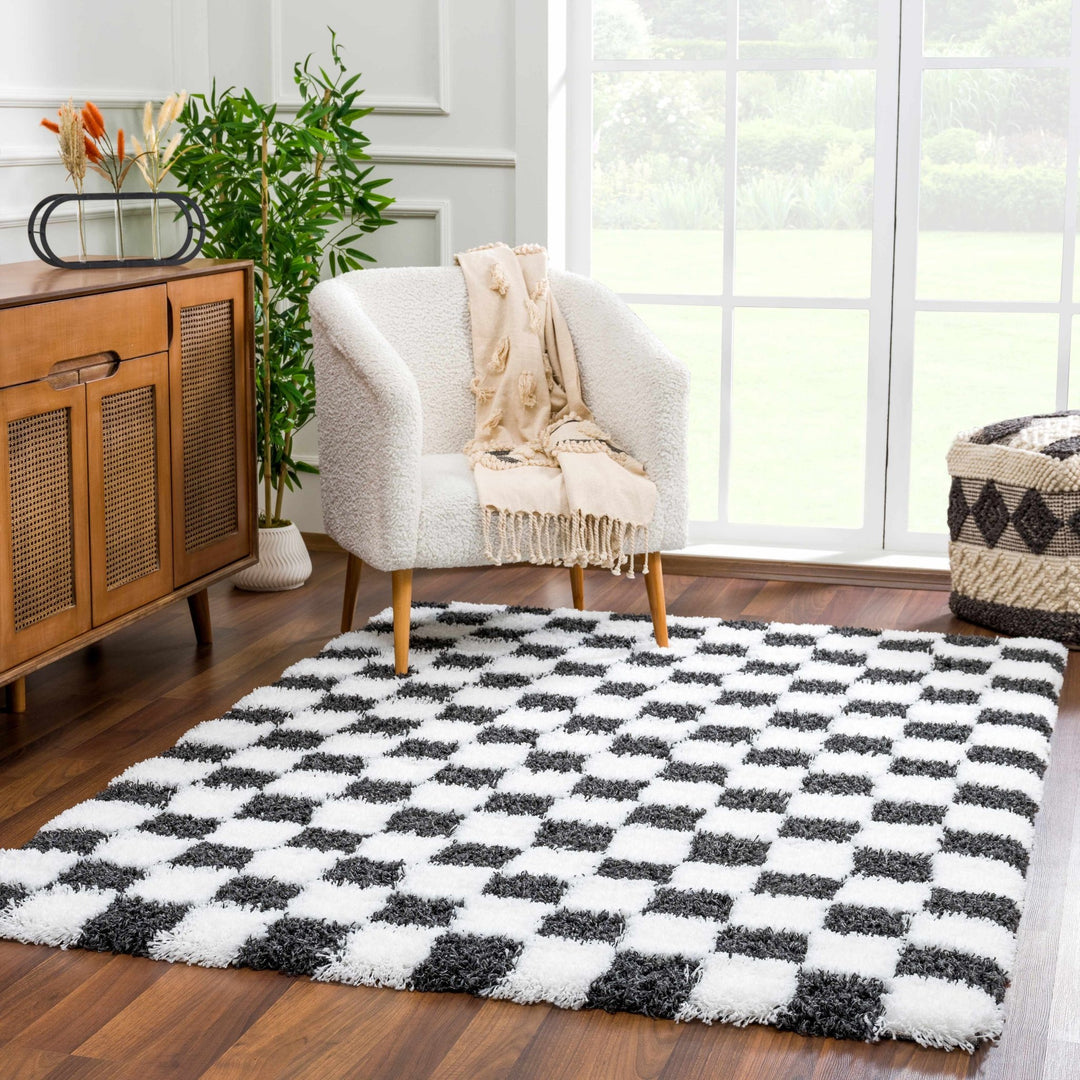 Modern geometric Black and White Checkboard style Plush pile Area Rug - The Rug Decor