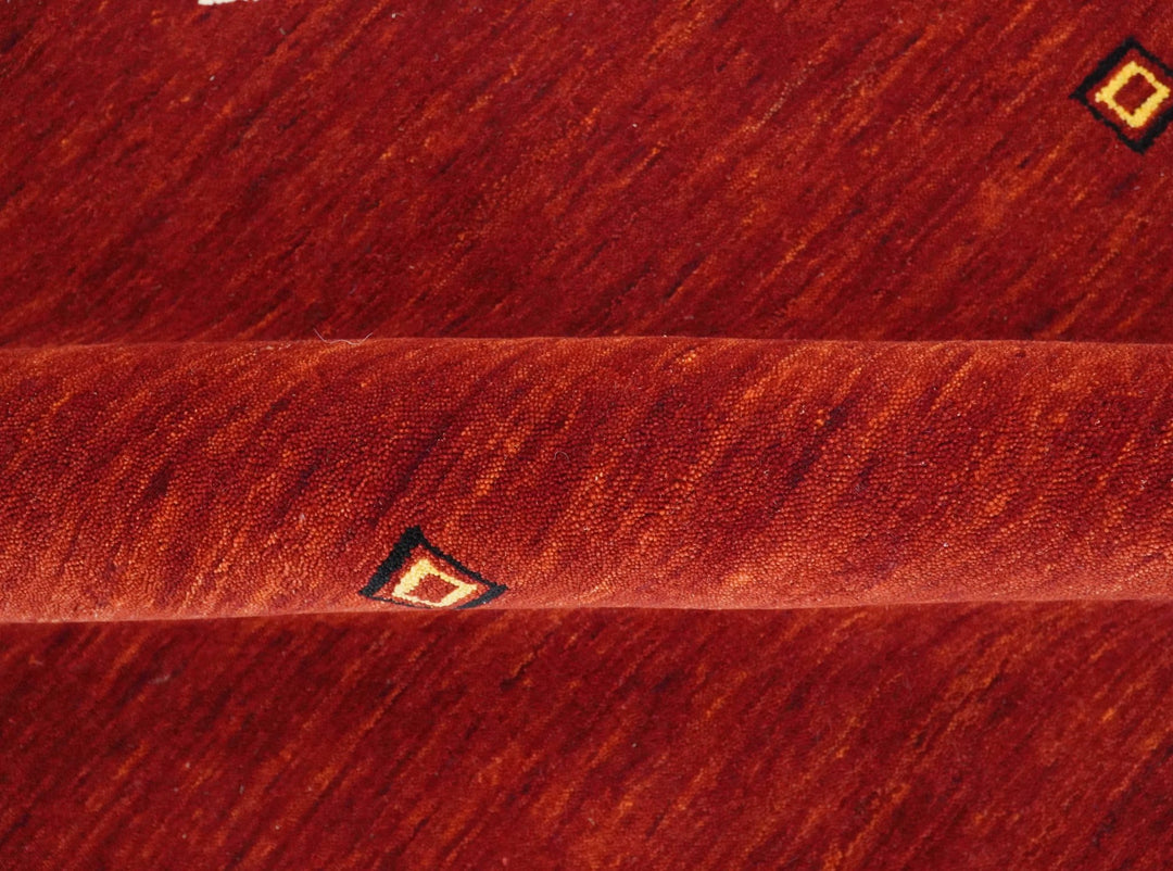 Solid Plain Maroon Geometrical Design Hand loom 4.6x7 wool area Rug - The Rug Decor