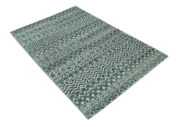Teal and Ivory 5.6x8.6 Southwestern Tribal Trellis Recycled Art Silk Area Rug - The Rug Decor
