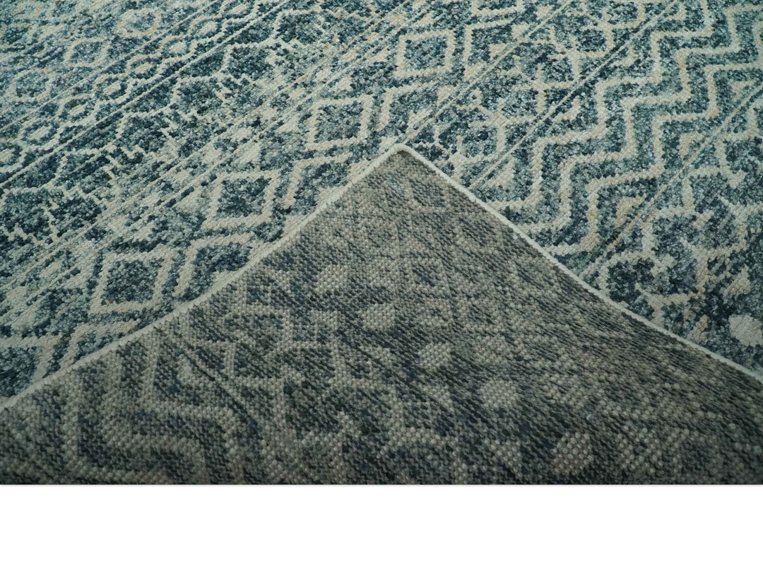 Teal and Ivory 5.6x8.6 Southwestern Tribal Trellis Recycled Art Silk Area Rug - The Rug Decor