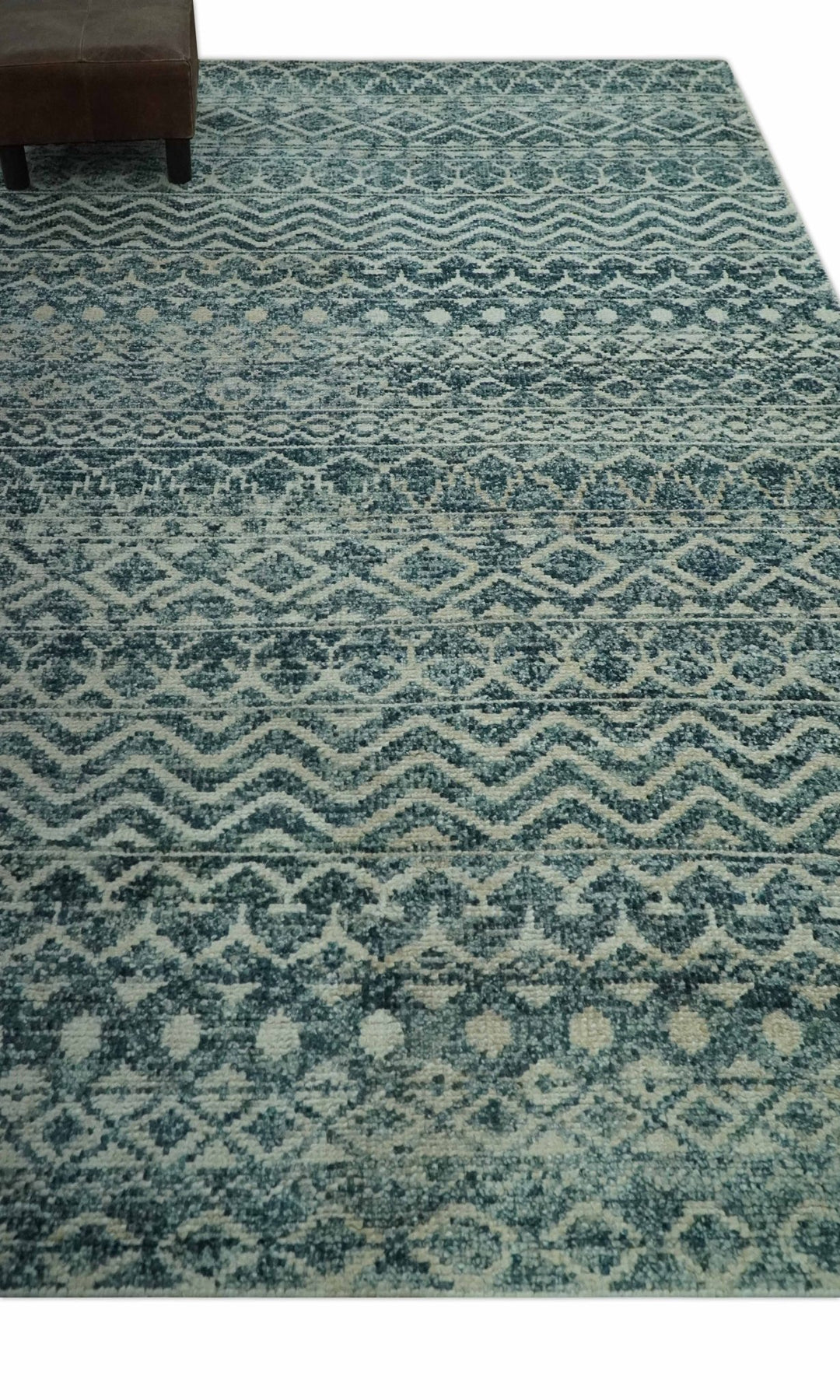 Teal and Ivory 5.6x8.6 Southwestern Tribal Trellis Recycled Art Silk Area Rug - The Rug Decor