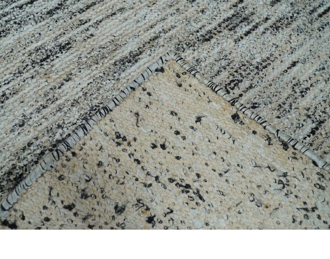2x3 Modern Abstract Charcoal and Silver Rug made with Art Silk | N4923 - The Rug Decor
