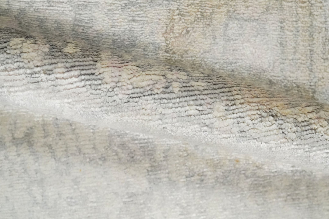 2x4 Entryway Modern Abstract Ivory and Gray Wool Rug Made with Art Silk - The Rug Decor
