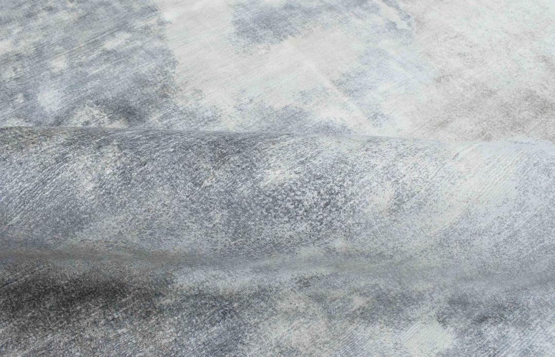 5.7x8 Rug, Abstract Red and Gray Rug made with Viscose Art Silk - The Rug Decor