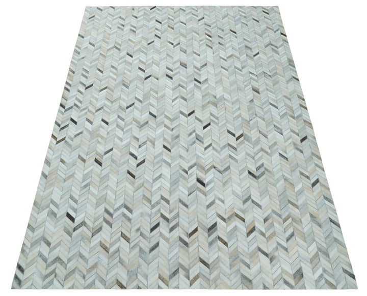5x8 and 8x10 Genuine Leather Chevron Design Handmade Ivory and Silver Area Rug | LR4 - The Rug Decor