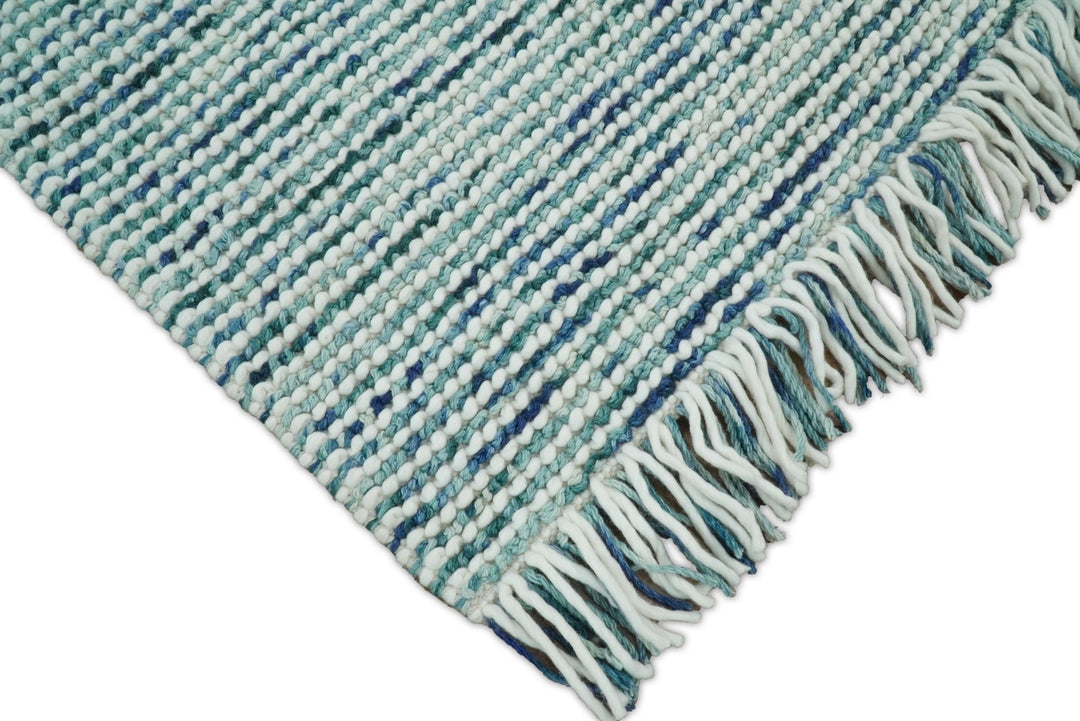 5x8 and 8x10 Hand Made Blue Woolen Chunky and Soft Area Rug | JOY4 - The Rug Decor