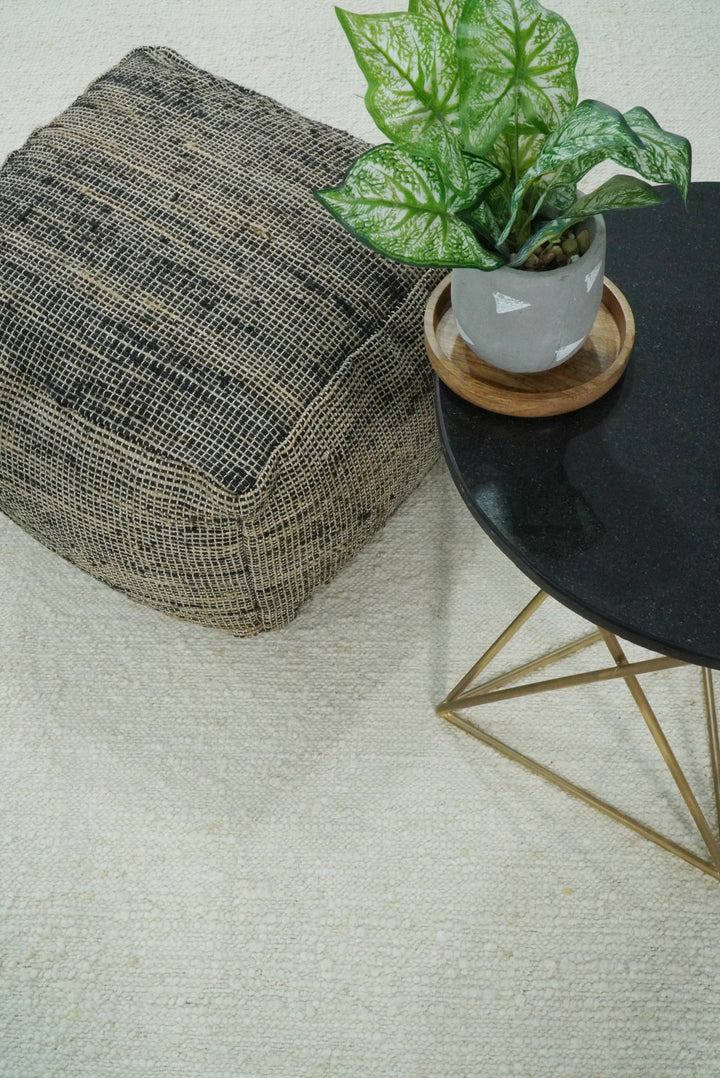 5x8 and 8x10 Hand Made Woolen Chunky and Soft Ivory Area Rug | BER3 - The Rug Decor