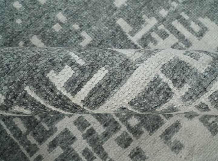 5x8 Hand Knotted Silver, Charcoal and Ivory Modern Abstract Contemporary Recycled Silk Area Rug - The Rug Decor