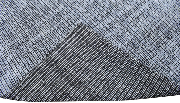 5x8 Silver and Black Handmade Area Rug Made With Fine Viscose - The Rug Decor