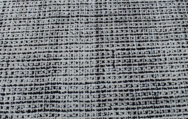 5x8 White and Black Handmade Area Rug Made With Fine Viscose - The Rug Decor