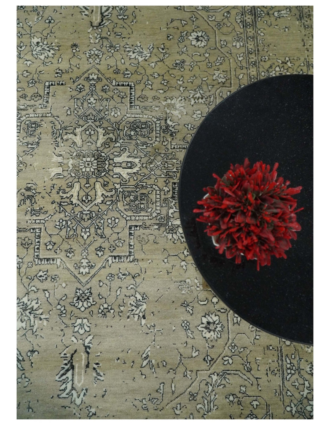 6x9 Fine Hand Knotted Beige and Black Traditional Vintage Persian Style Antique Wool Rug | AGR4 - The Rug Decor
