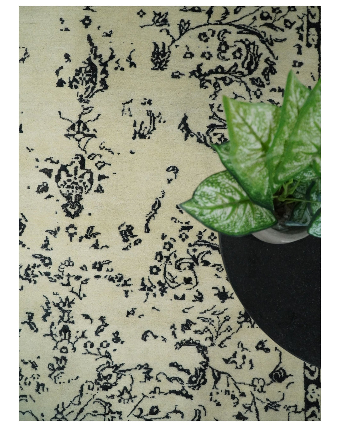 8x10 Fine Hand Knotted Beige and Black Traditional Vintage Persian Antique Wool Rug | AGR35 - The Rug Decor