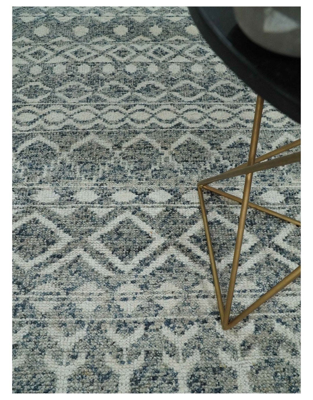 8x10 Hand Knotted Ivory and Gray Modern Contemporary Southwestern Tribal Trellis Recycled Silk Area Rug | OP47 - The Rug Decor