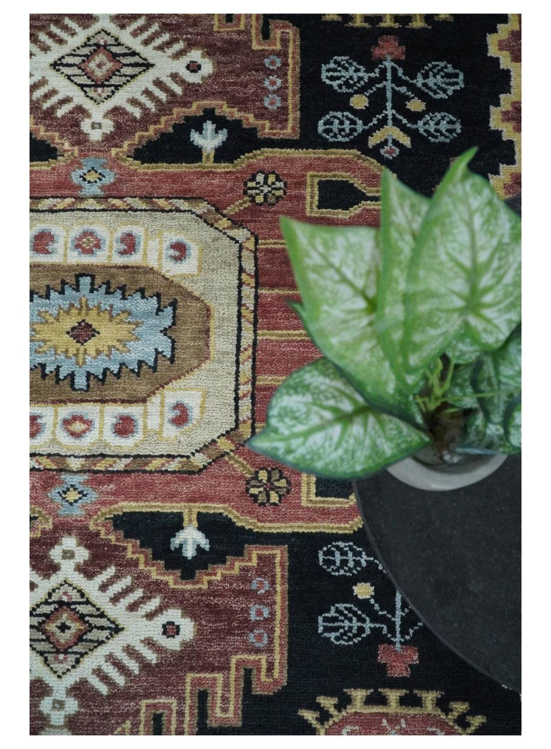 8x10 Hand Knotted Ivory, Black and Rust Traditional Heriz Serapi Antique Wool Rug | TRDCP753810 - The Rug Decor