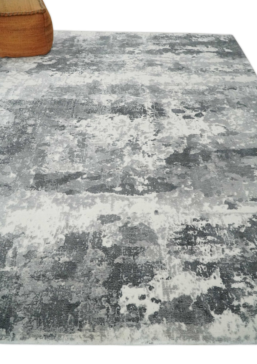 8x10 Ivory, Silver and Charcoal Modern Abstract Hand Loomed Blended wool and Art silk Area Rug - The Rug Decor