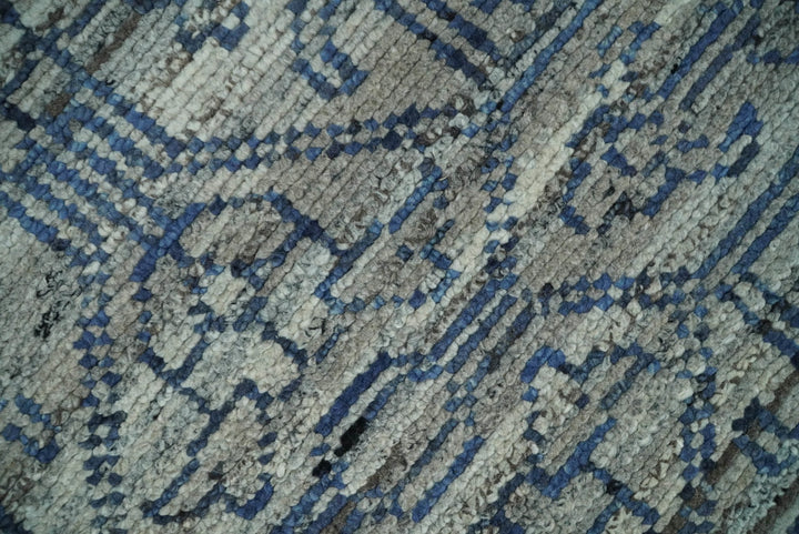 8x10 Silver, Gray and Blue Traditional Persian Minimal Area Rug | TRD43580810 - The Rug Decor