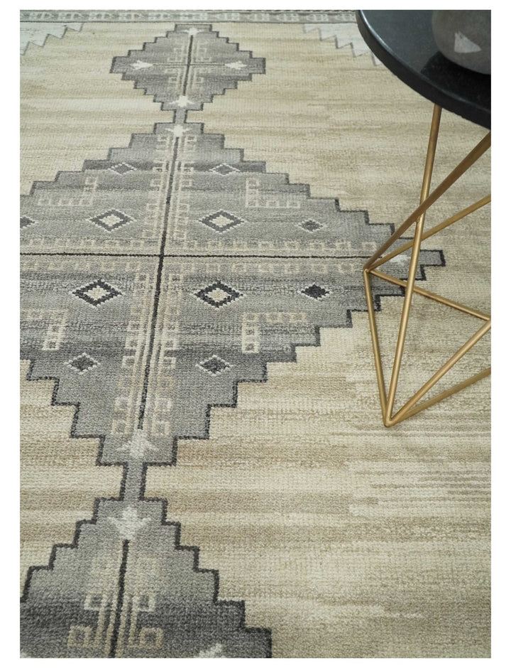 All Natural Wool Hand Knotted Gray , Beige and Ivory Traditional Heriz Serapi Area Rug, Kids, Living Room and Bedroom Rug | MEHK1 - The Rug Decor