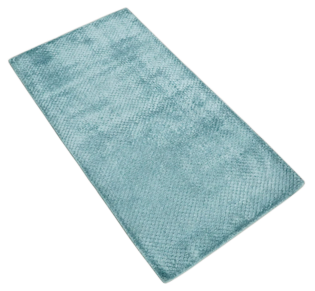 Aqua 2x4 Modern Geometrical Cross Square Hand Made Blue Art silk Area Rug | N4624 - The Rug Decor