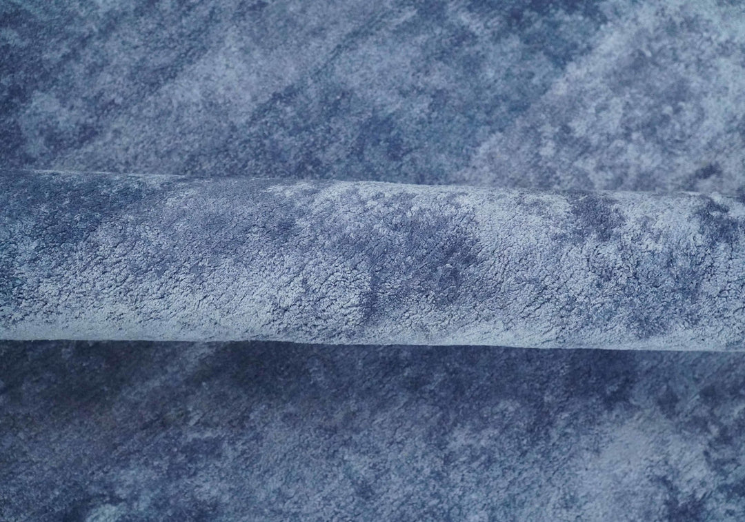 Art Silk 6x6 Round Modern Solid Violet Rug, entryway, bedside, living room rug | VIS1 - The Rug Decor