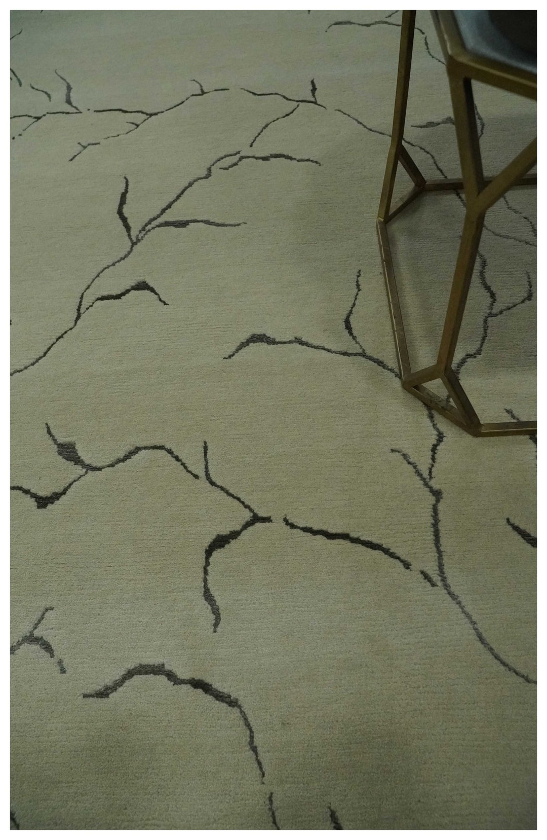 Beige and Charcoal Hand loom Crack Design 6x9 wool and Art Silk Area Rug - The Rug Decor