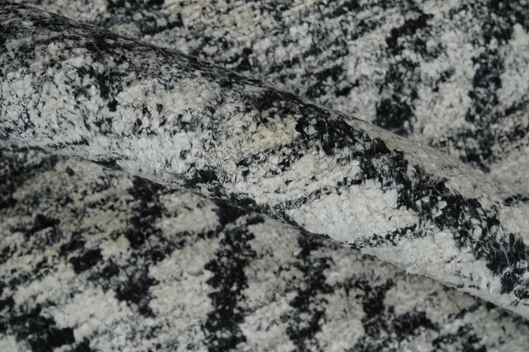 Chevron Silver and Black Shaded Scandinavian 5x8 Bamboo Silk Flatwoven Area Rug | HL36 - The Rug Decor