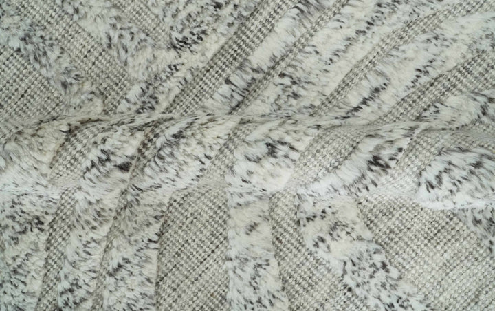 Contemporary Pattern Hand knotted High Low Ivory and Charcoal 8x10 wool Area Rug - The Rug Decor