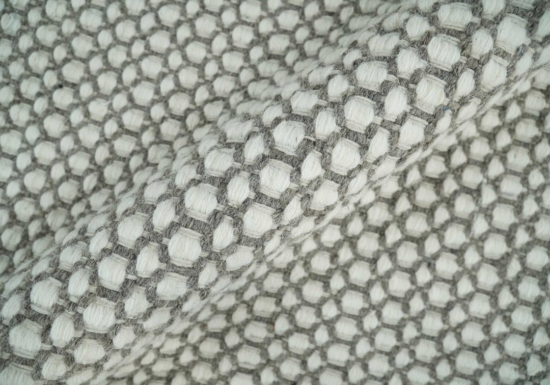 Flatwoven Dhurrie 8x10 and 9x12 Modern Checkered Gray and Ivory Wool Area Rug, Layering Rug | TRDCP832 - The Rug Decor