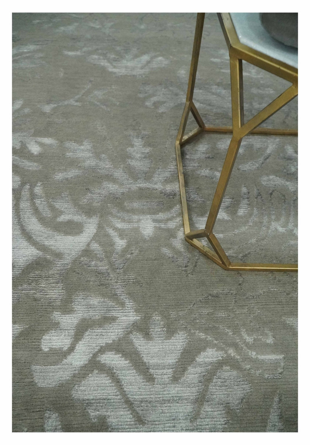 Floral Gray and Silver Hand knotted 6x9 wool and Viscose Area Rug - The Rug Decor