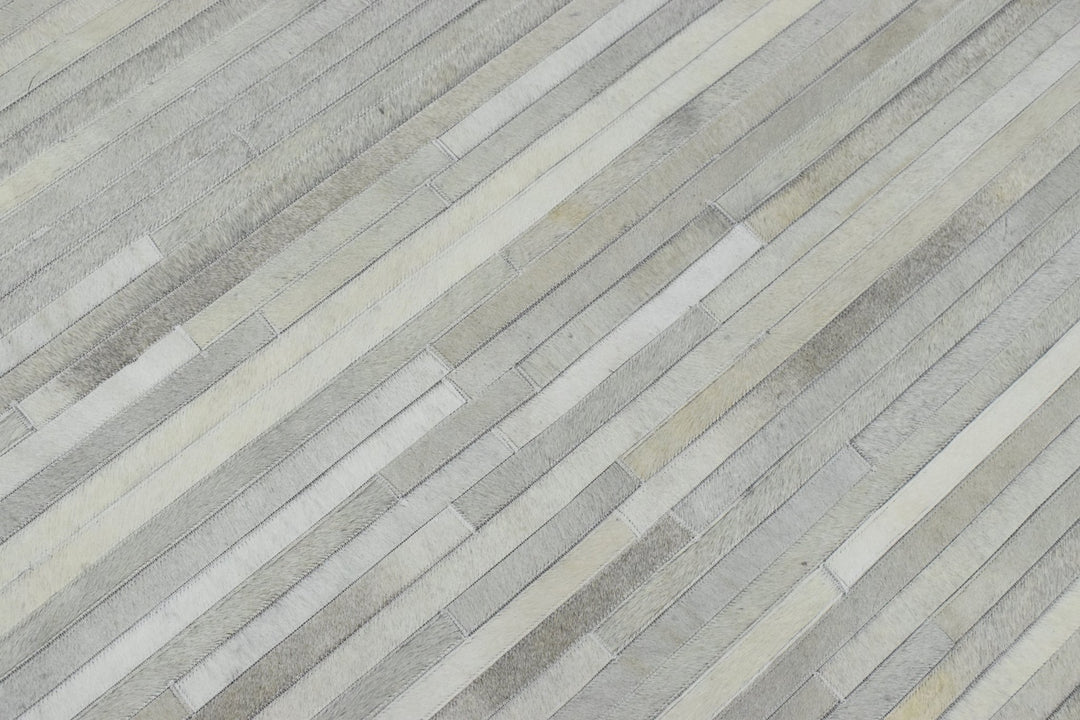 Hair on 5x8 Leather Handmade Ivory and Beige Area Rug, Hand Stitched Genuine Luxury Leather Rug | LR10 - The Rug Decor