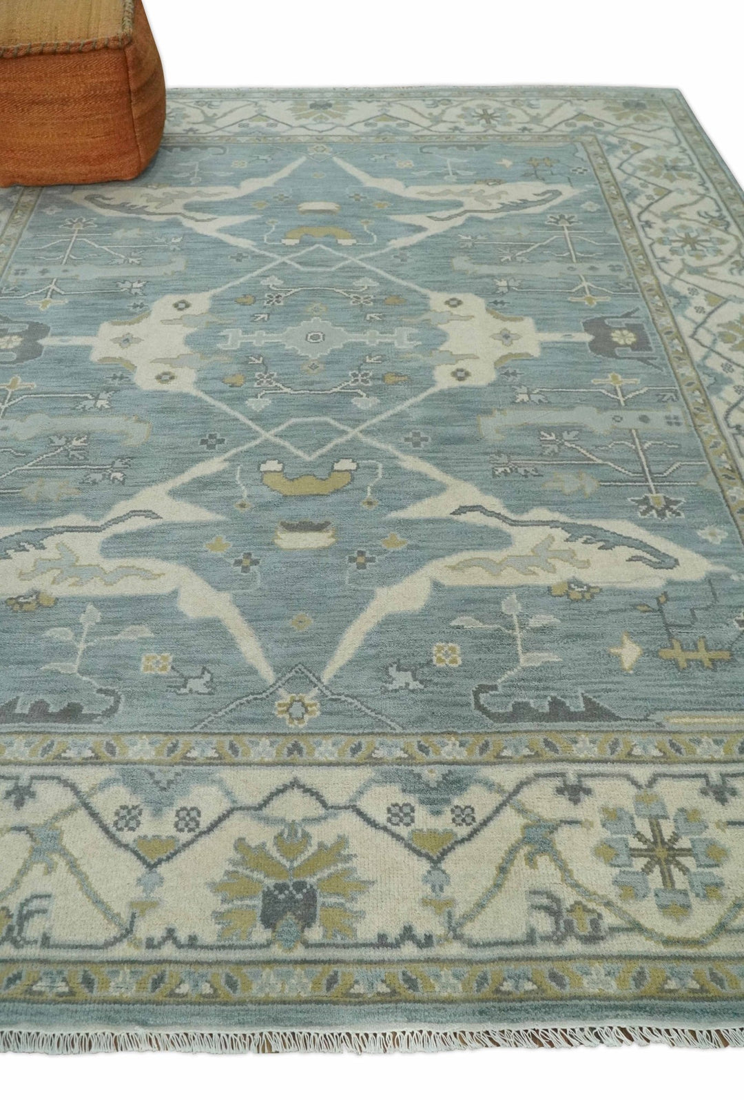Hand Knotted 8x10 Oriental Oushak Silver, Ivory and Beige Wool Area Rug | TRDCP1195810 - The Rug Decor