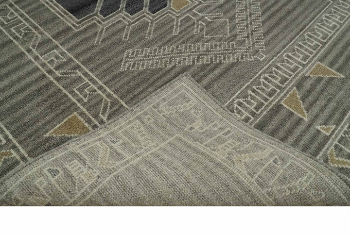 Hand Knotted Charcoal, Ivory and Beige Traditional Heriz Serapi Wool Area Rug, Kids, Living Room and Bedroom Rug | MEHK13 - The Rug Decor