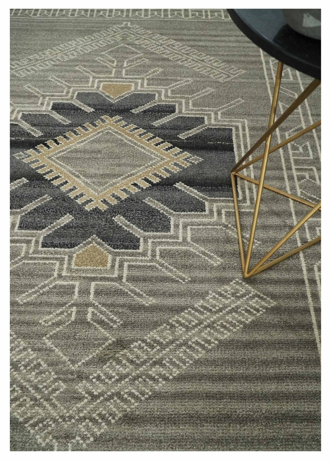 Hand Knotted Charcoal, Ivory and Beige Traditional Heriz Serapi Wool Area Rug, Kids, Living Room and Bedroom Rug | MEHK13 - The Rug Decor
