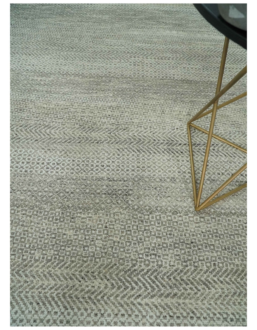 Hand Knotted Modern Geometric Trellis Scandinavian 8x10 Beige, and Ivory Wool Area Rug - The Rug Decor