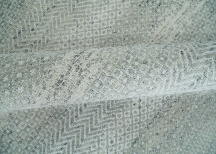 Hand Knotted Silver, Ivory and Gray 8x10 Modern Geometric Trellis Scandinavian Wool Area Rug | TRDCP945810 - The Rug Decor