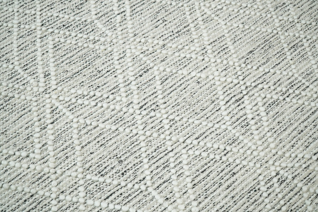 Hand Made Woolen Chunky and Soft White Wool Area Rug | CAL4 - The Rug Decor