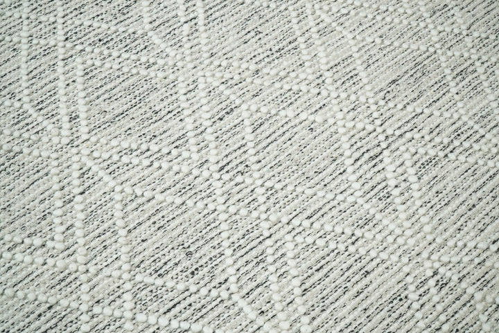 Hand Made Woolen Chunky and Soft White Wool Area Rug | CAL4 - The Rug Decor