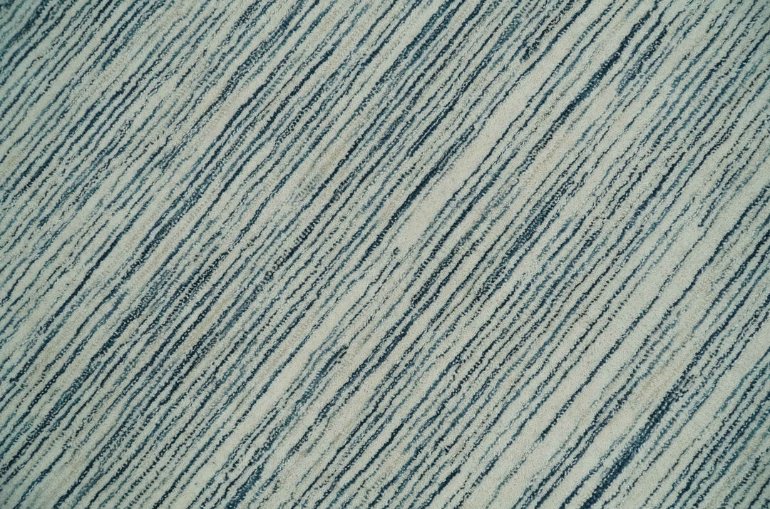 Hand Tufted 2x3, 3x5, 5x8, 6x9, 8x10 and 9x12 Woolen Modern White and Blue Area Rug | CLO2 - The Rug Decor