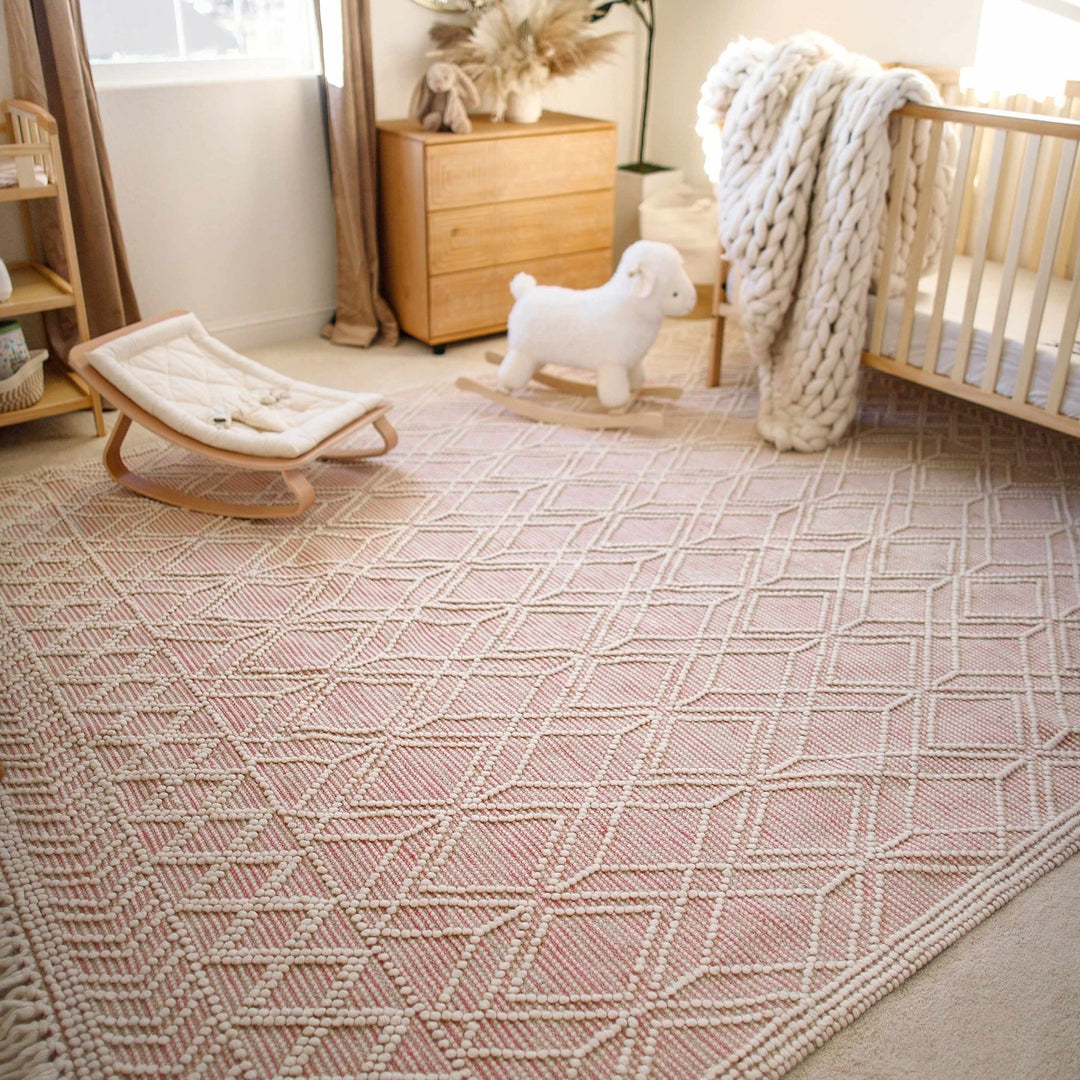 Hand Woven Contemporary Ivory and Peach Tribal Trellis Design Wool Area Rug - The Rug Decor